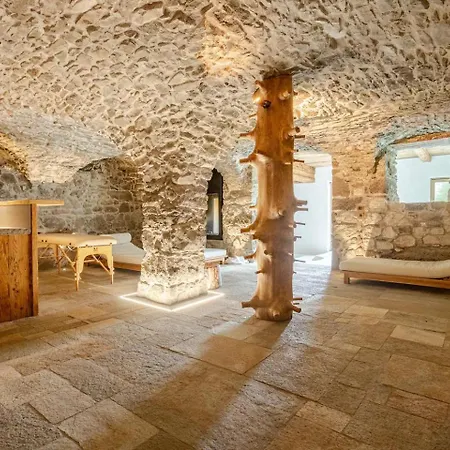 בקתה Dolomites Luxe Con Spa, Piscine, Jacuzzi E Cinema Privato Livinallongo Del Col Di Lana