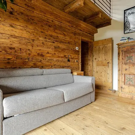 בקתה Dolomites Luxe Con Spa, Piscine, Jacuzzi E Cinema Privato