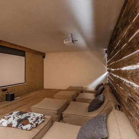 Dolomites Luxe Con Spa, Piscine, Jacuzzi E Cinema Privato