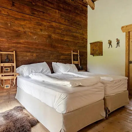 בקתה Dolomites Luxe Con Spa, Piscine, Jacuzzi E Cinema Privato Livinallongo Del Col Di Lana