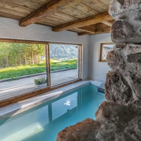 Dolomites Luxe Con Spa, Piscine, Jacuzzi E Cinema Privato בקתה Livinallongo Del Col Di Lana